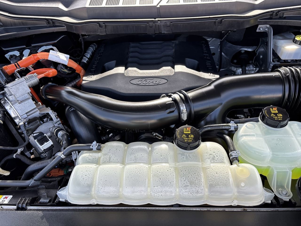 Certified 2023 Ford F150 Lariat w/ Equipment Group 502A High image 9