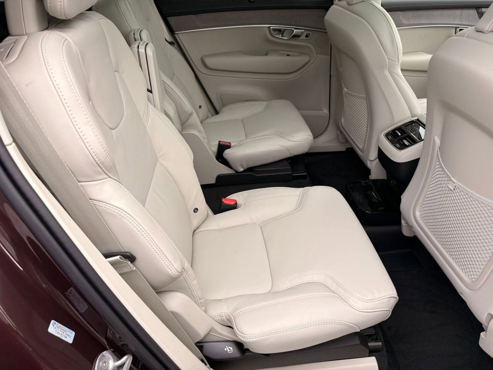 New 2026 Volvo XC90 B6 Ultra w/ Protection Package image 26