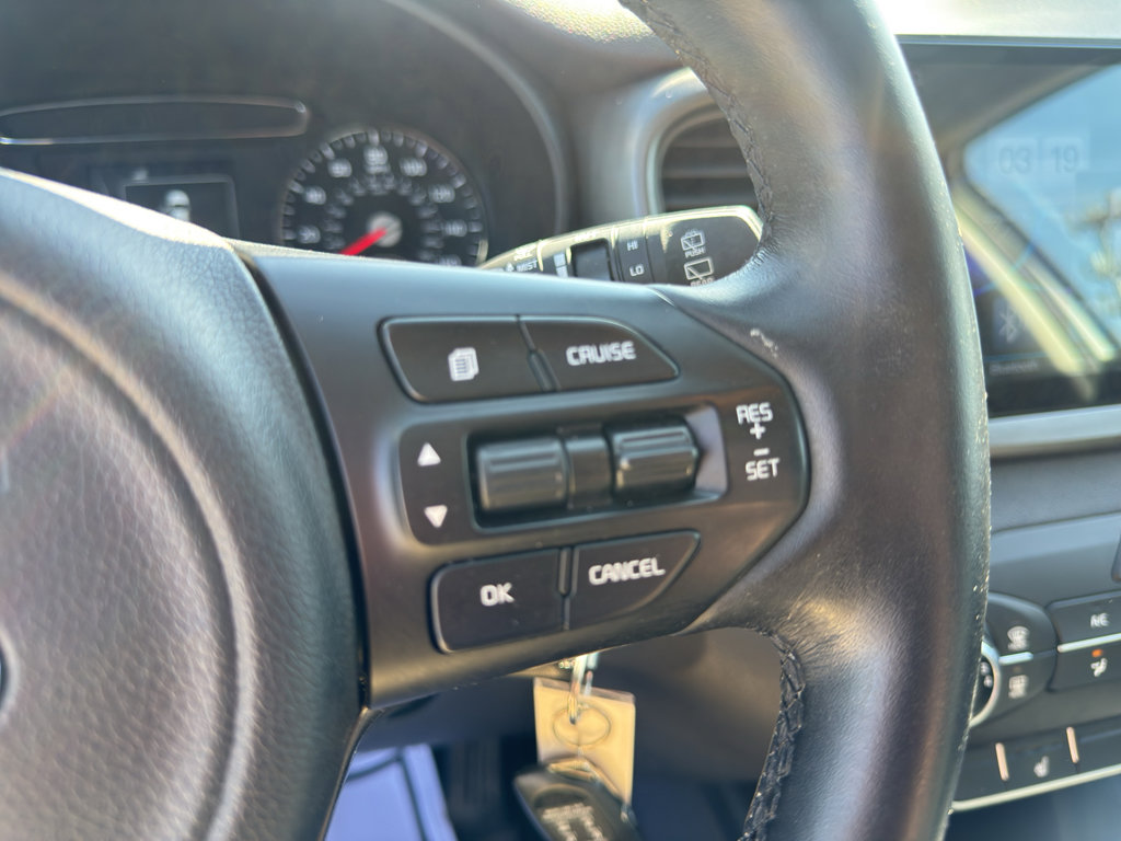 Used 2016 Kia Sorento LX w/ LX Convenience Package image 19