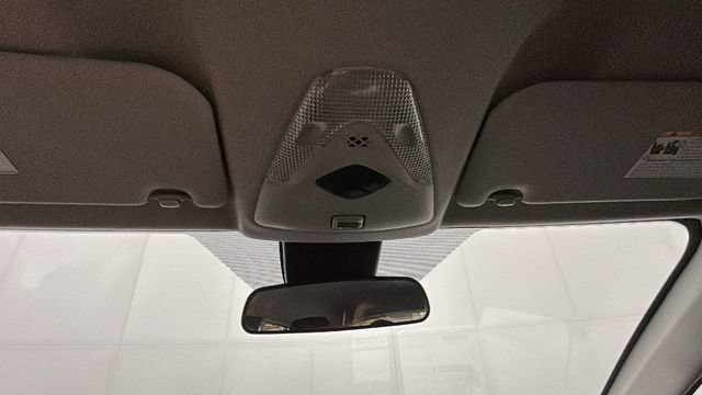 Used 2020 Toyota C-HR LE FWD image 24