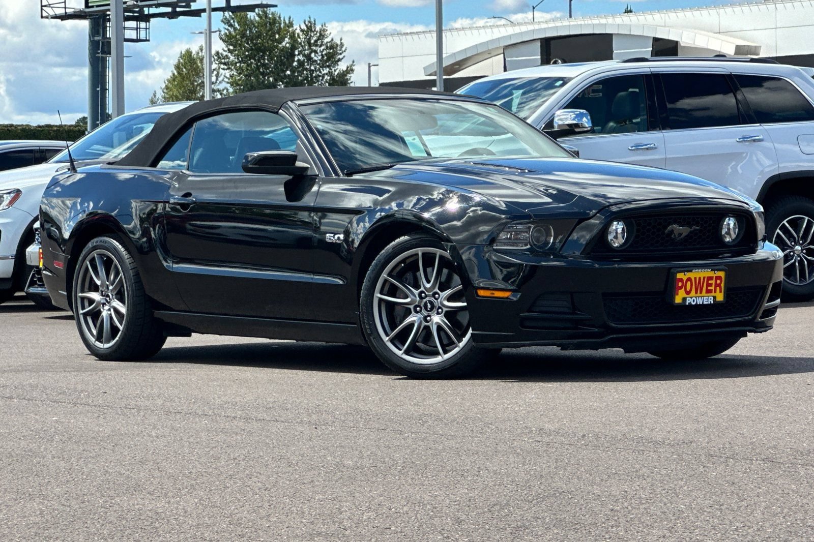 Used 2014 Ford Mustang GT w/ GT Brake Performance Package RWD image 3