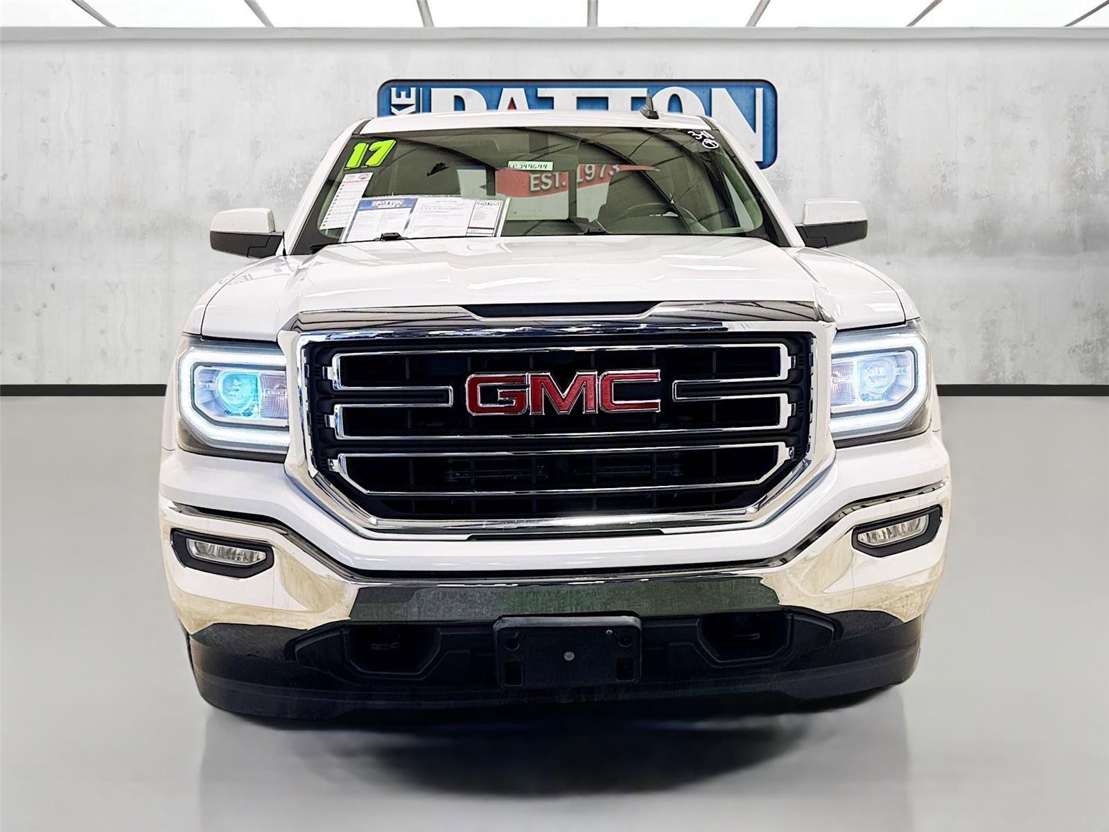 Used 2017 GMC Sierra 1500 SLE w/ SLE Value Package image 2