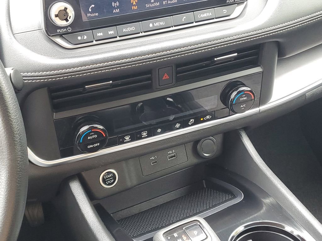 Used 2023 Nissan Rogue SV FWD image 20