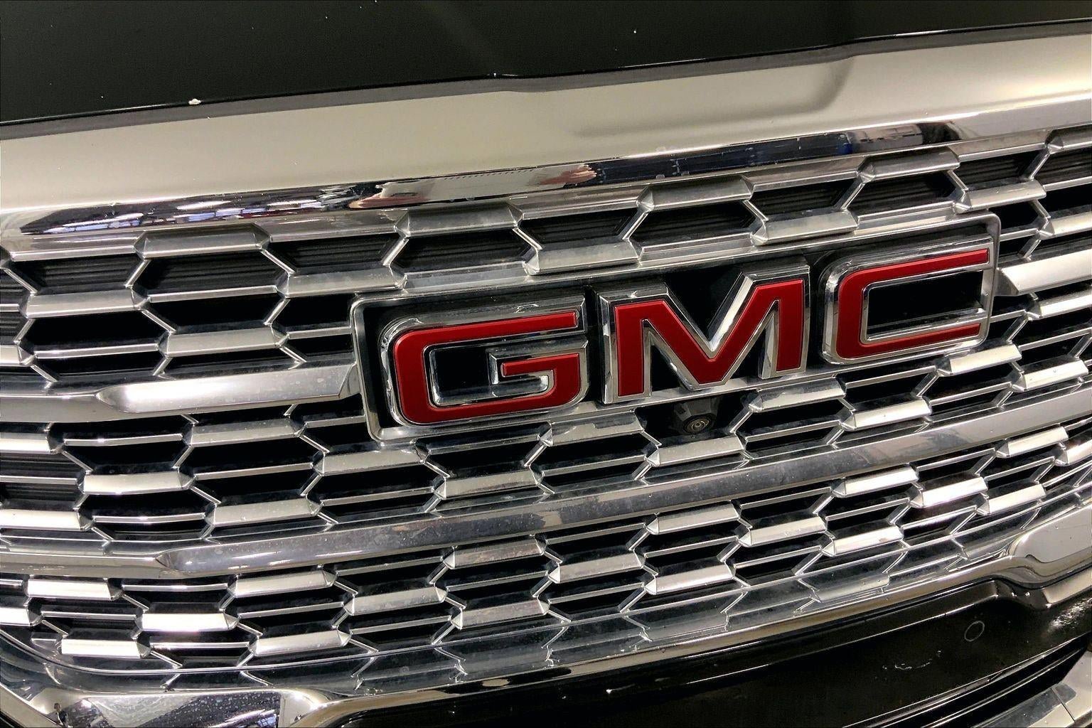 Used 2023 GMC Terrain Denali w/ Black Diamond Edition image 28