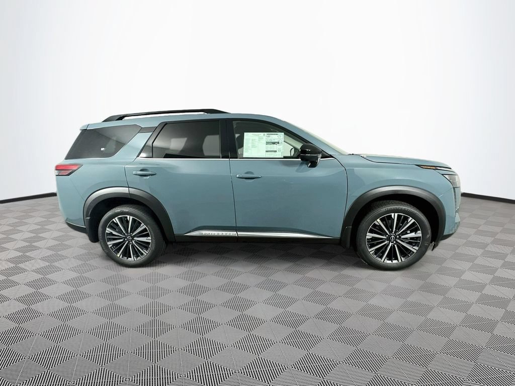 New 2026 Nissan Pathfinder Platinum AWD/4WD image 11