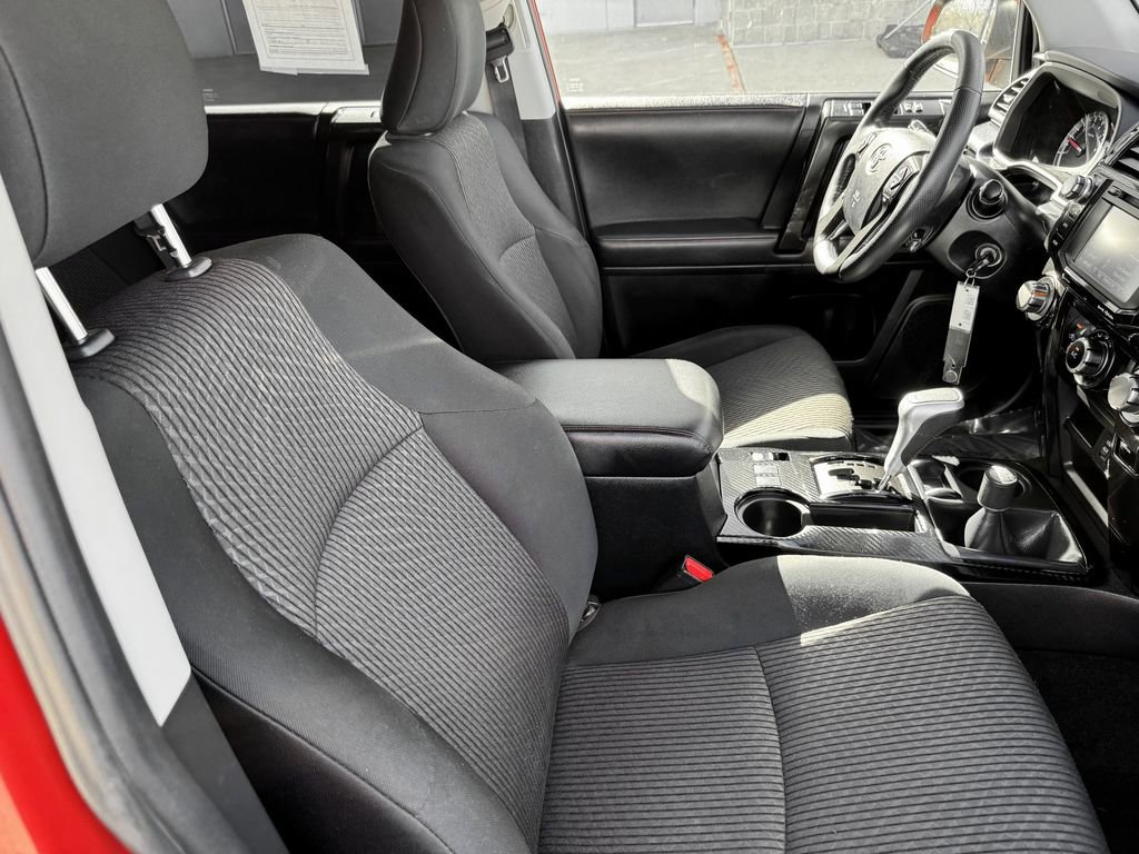 Used 2019 Toyota 4Runner TRD Off-Road image 28