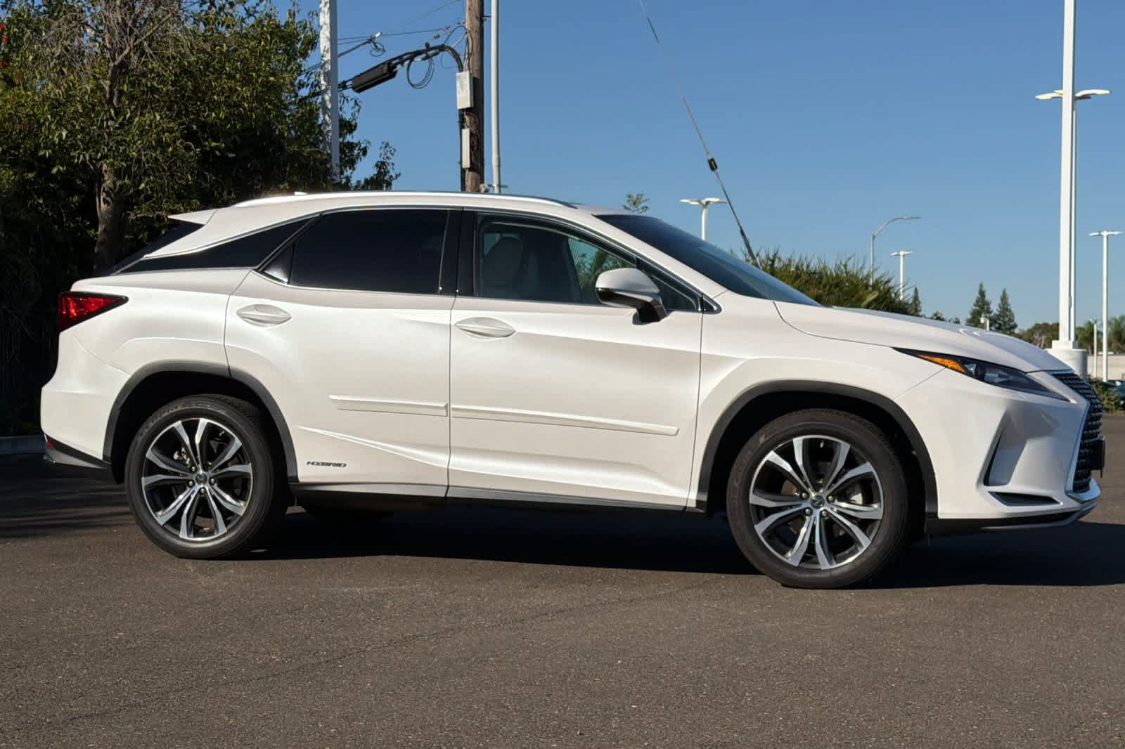 Used 2020 Lexus RX 450h AWD w/ Premium Package image 6