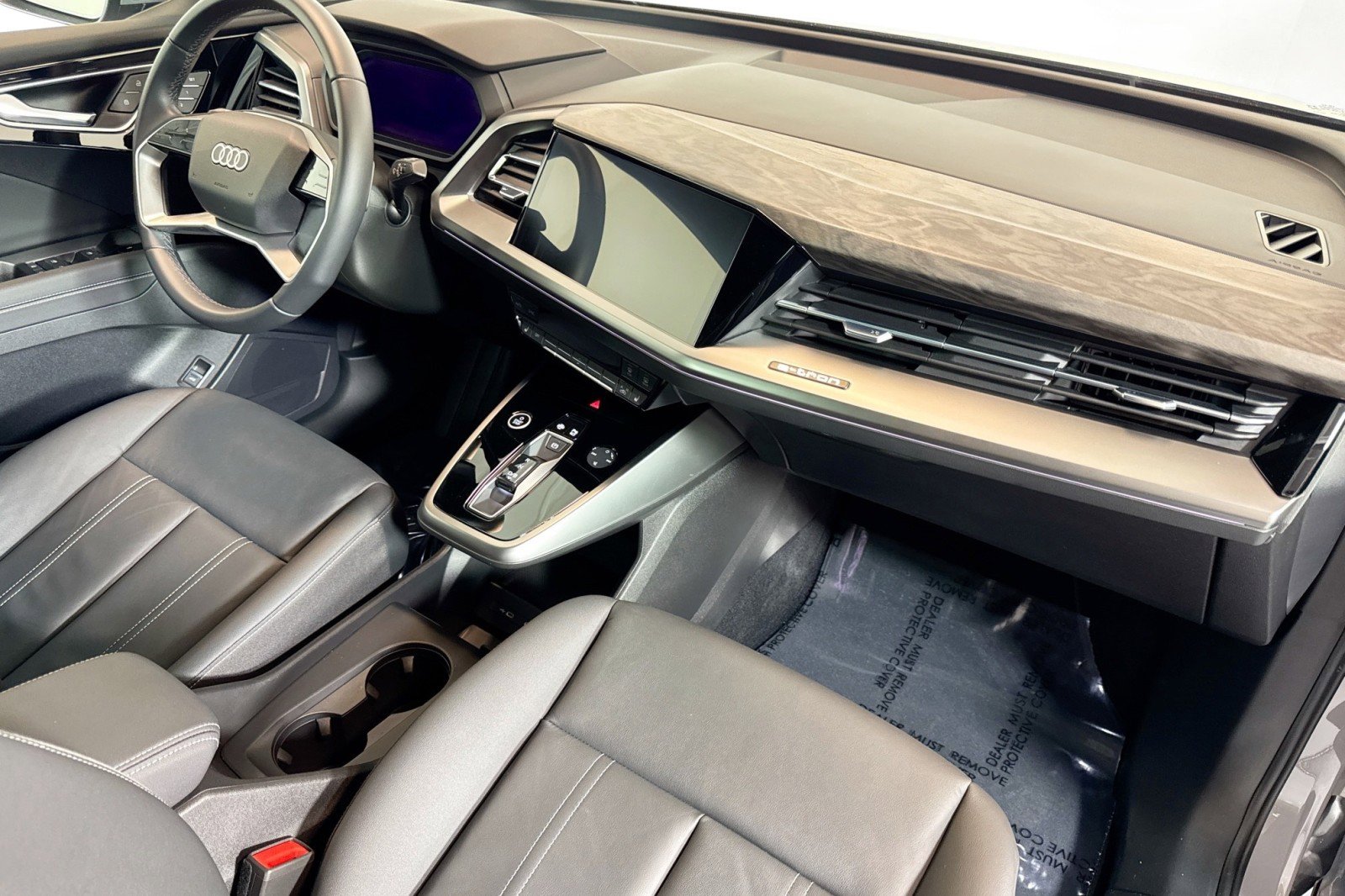 Used 2023 Audi Q4 e-tron Premium Plus AWD/4WD image 28