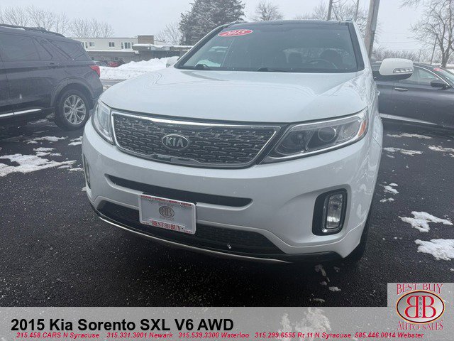 Used 2015 Kia Sorento SX image 8