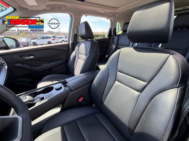 Certified 2023 Nissan Rogue SV w/ SV Premium B Package AWD/4WD image 23