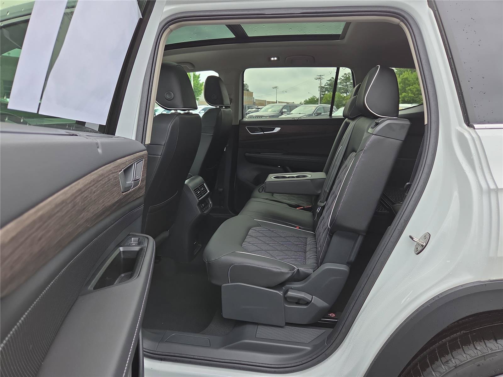 New 2026 Volkswagen Atlas SEL Premium R-Line AWD/4WD image 22