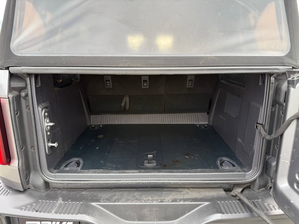 Used 2023 Ford Bronco Black Diamond image 14