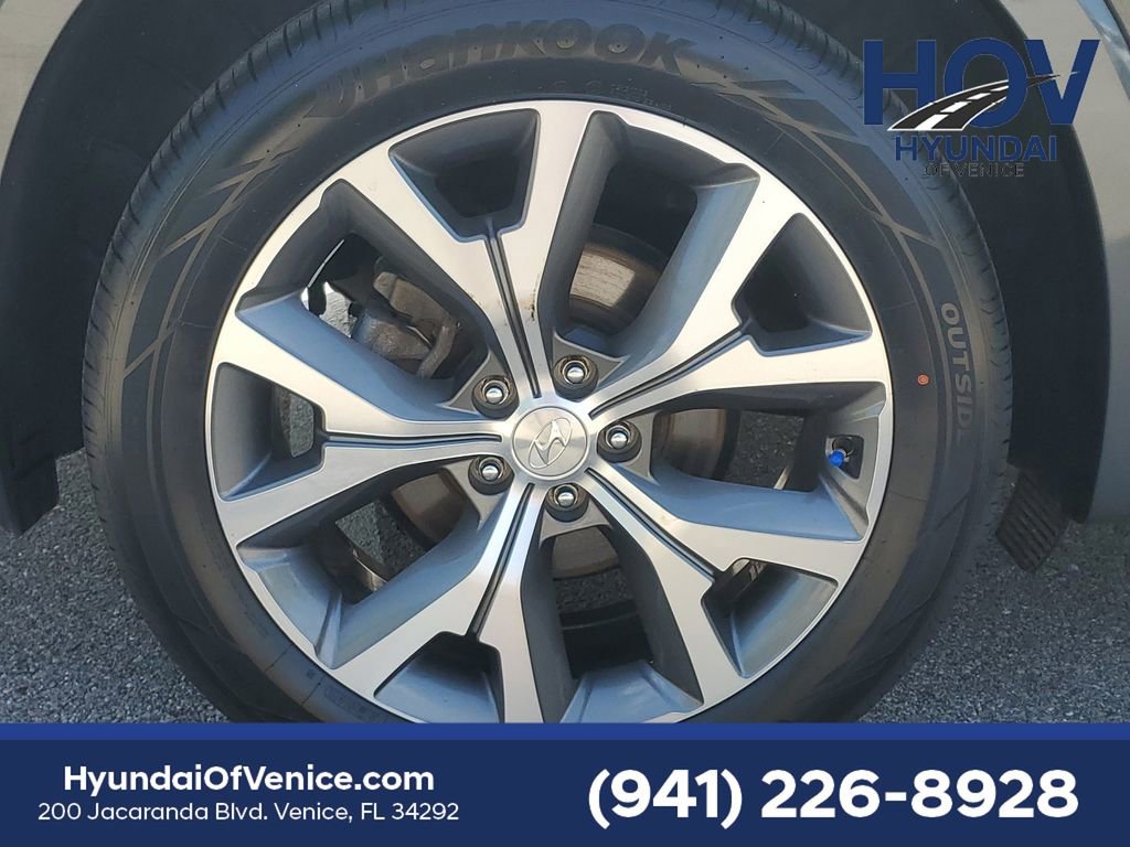 Used 2022 Hyundai Palisade Limited w/ Cargo Package image 12