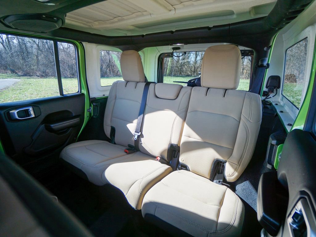 Used 2018 Jeep Wrangler Unlimited Sport S image 25