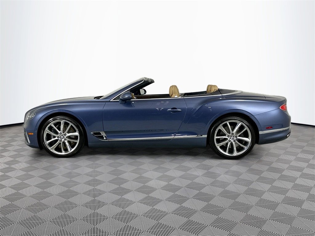 Used 2022 Bentley Continental GT image 9