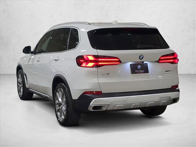 New 2026 BMW X5 xDrive40i w/ Climate Comfort Package image 8