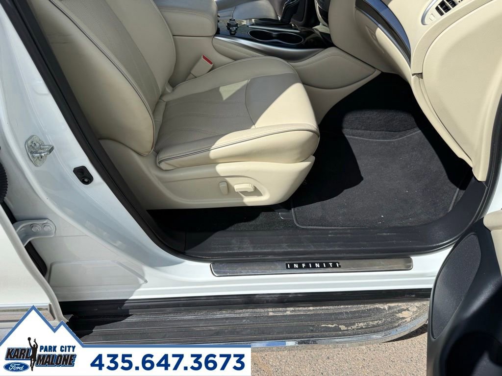 Used 2019 INFINITI QX60 Luxe w/ Essential Package FWD image 40