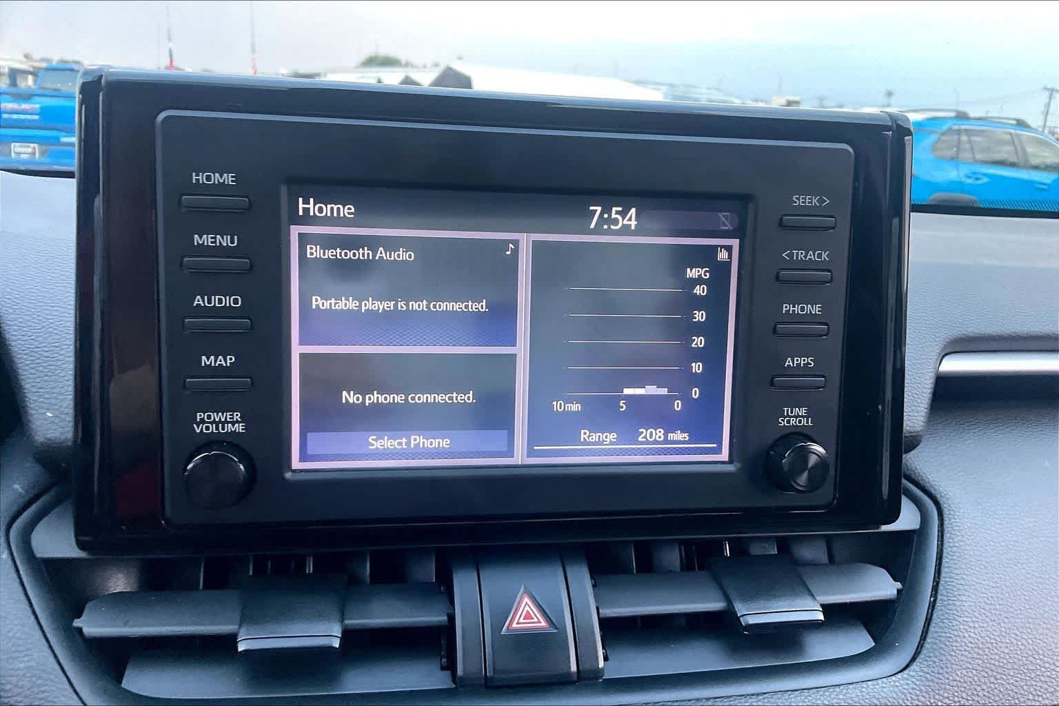 Used 2019 Toyota RAV4 LE FWD image 29