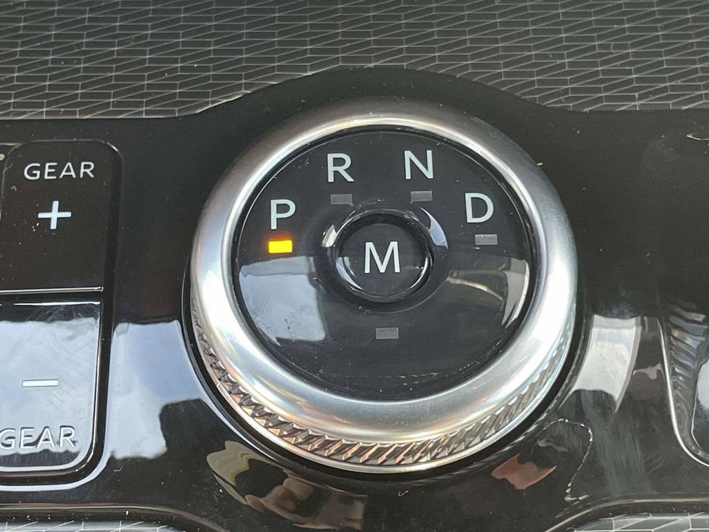 New 2025 Ford Expedition Max Platinum w/ Stealth Performance Package AWD/4WD image 17