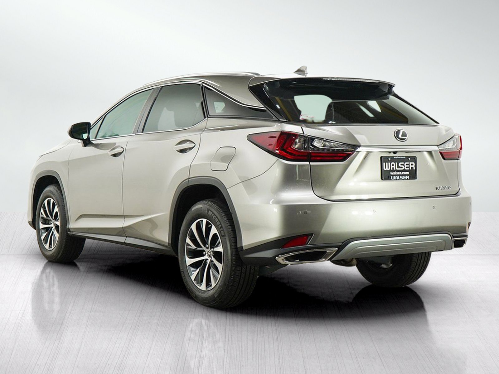 Used 2022 Lexus RX 350 AWD w/ Premium Package image 4