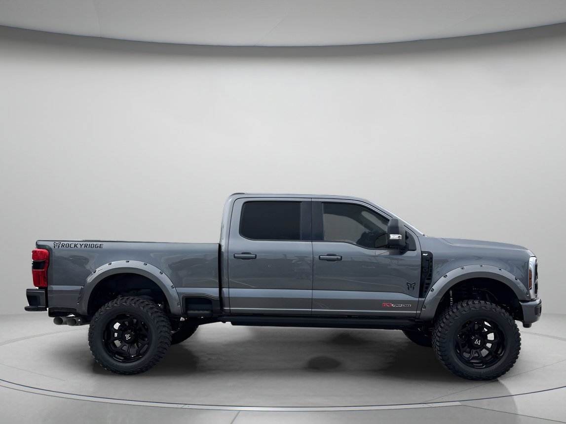 New 2025 Ford F250 XLT w/ Black Appearance Package image 2