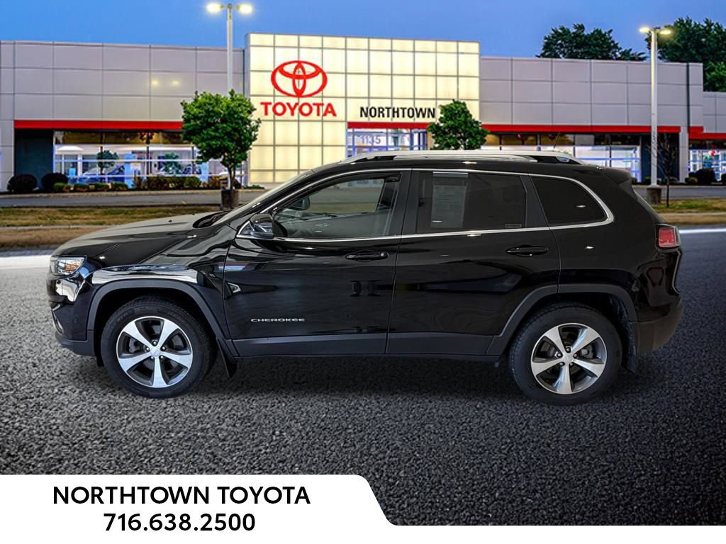 Used 2021 Jeep Cherokee Limited AWD/4WD image 2