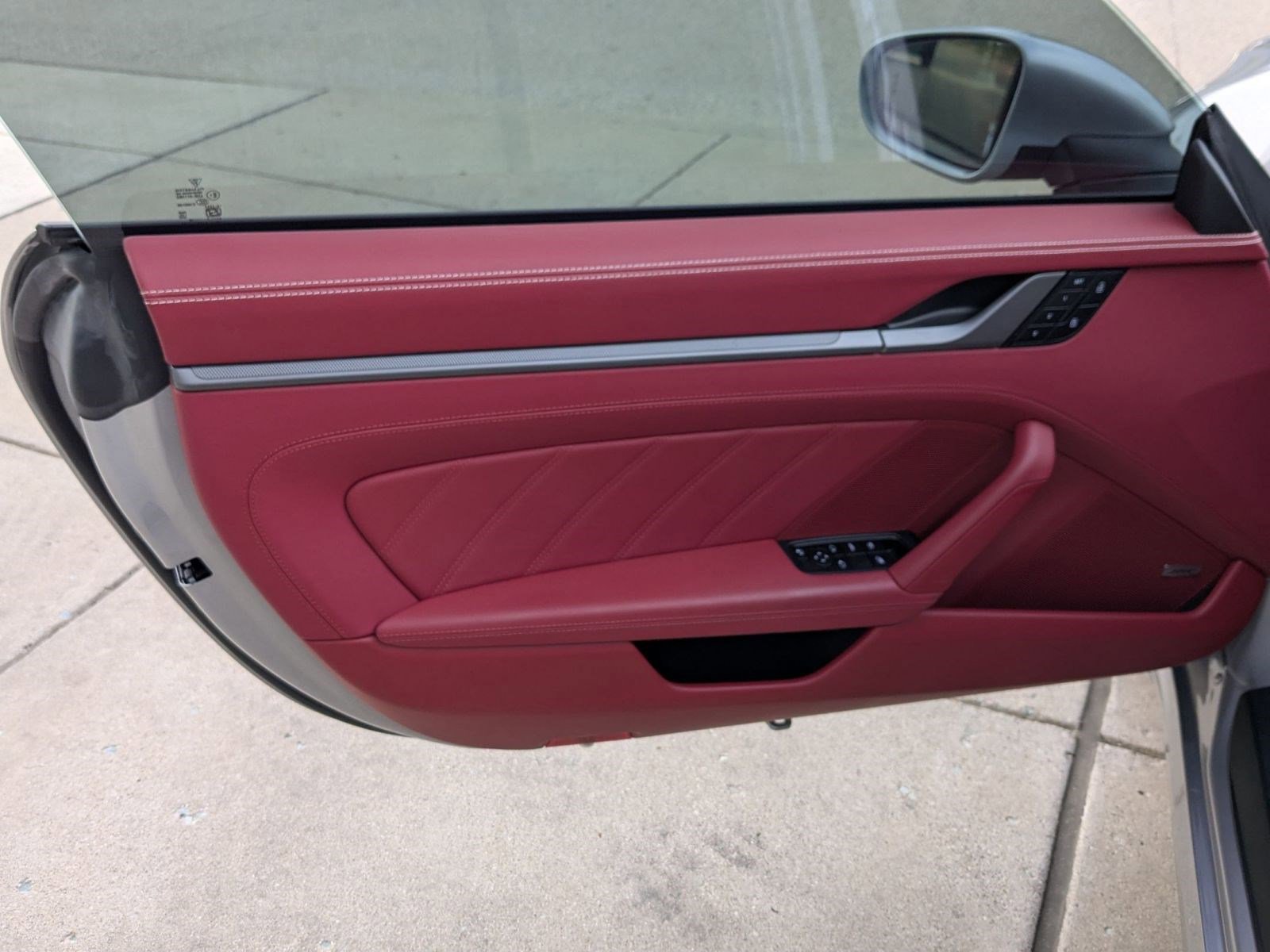 Used 2025 Porsche 911 Carrera S image 13