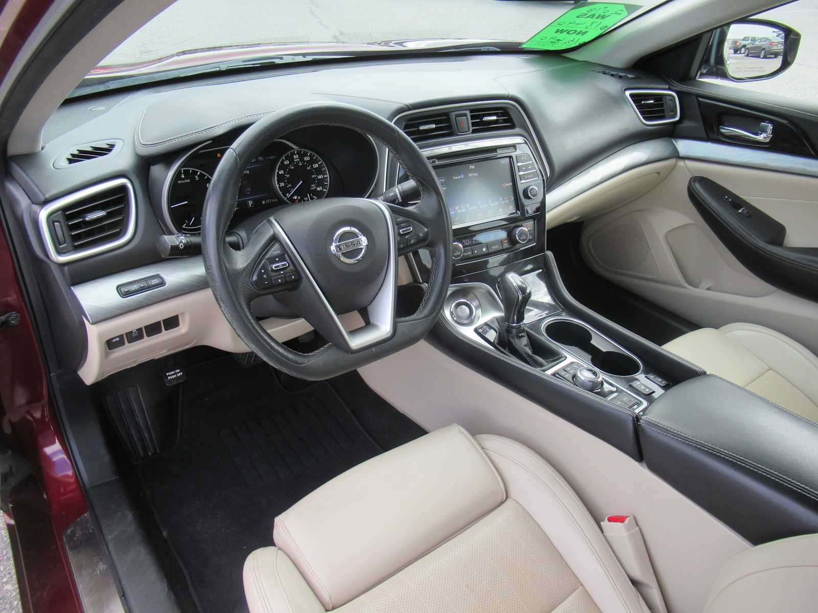 Used 2018 Nissan Maxima 3.5 SV image 15