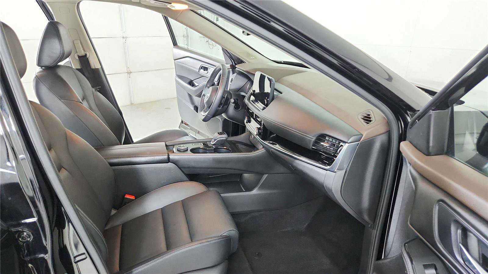 Used 2023 Nissan Rogue SL w/ SL Premium Package AWD/4WD image 21