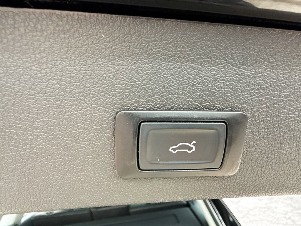 Used 2014 Audi Q5 2.0T Premium Plus w/ Premium Plus Package image 31