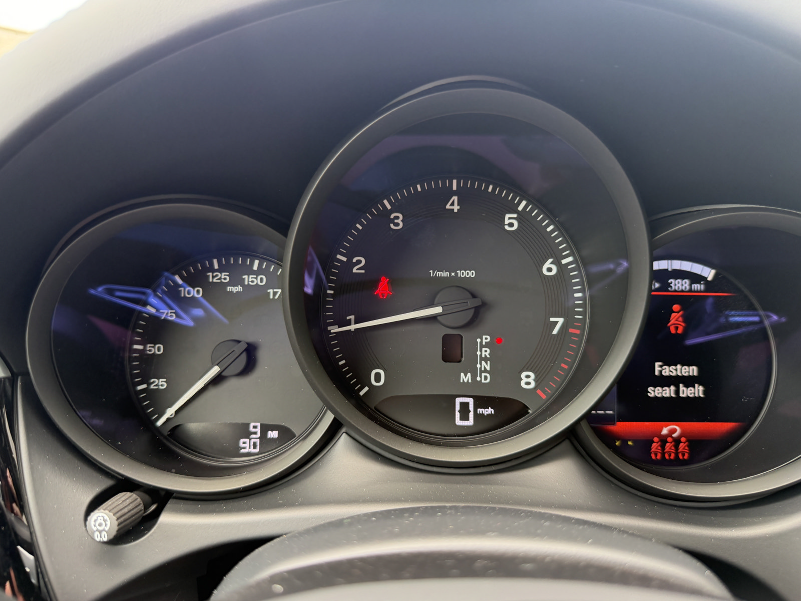 New 2026 Porsche Macan AWD/4WD image 34