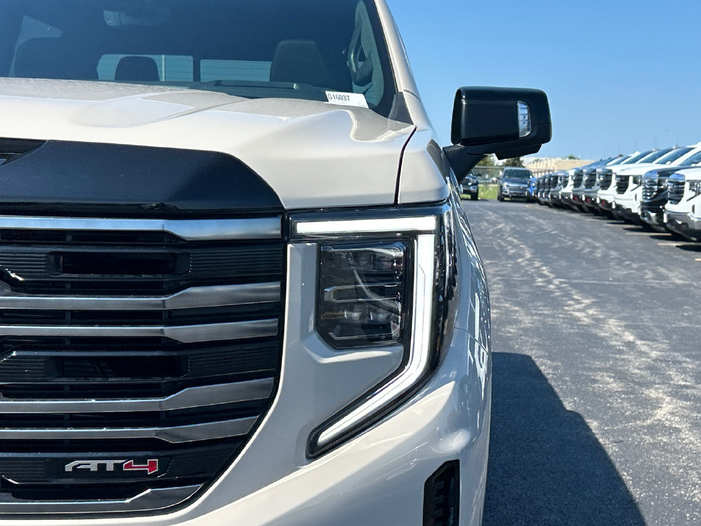 New 2026 GMC Sierra 1500 AT4 w/ AT4 Premium Package AWD/4WD image 11