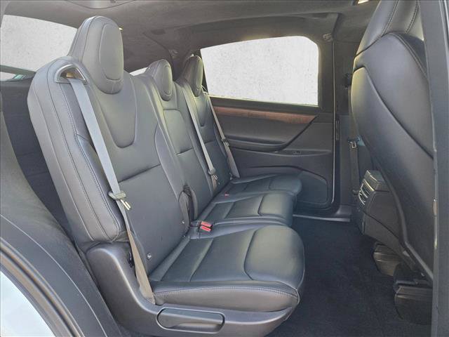 Used 2020 Tesla Model X Long Range AWD/4WD image 19
