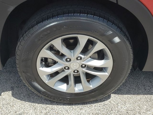 Used 2019 Hyundai Santa Fe SE FWD image 9
