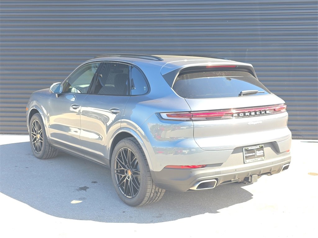 New 2026 Porsche Cayenne image 3