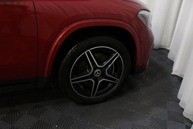 Used 2025 Mercedes-Benz GLA 250 4MATIC image 12