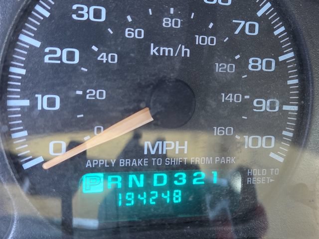 Used 2002 GMC Yukon SLT RWD image 9