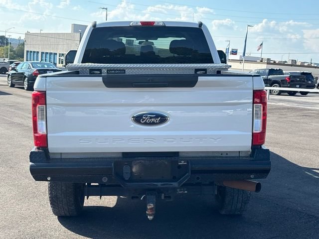 Used 2018 Ford F250 XL w/ Power Equipment Group AWD/4WD image 6