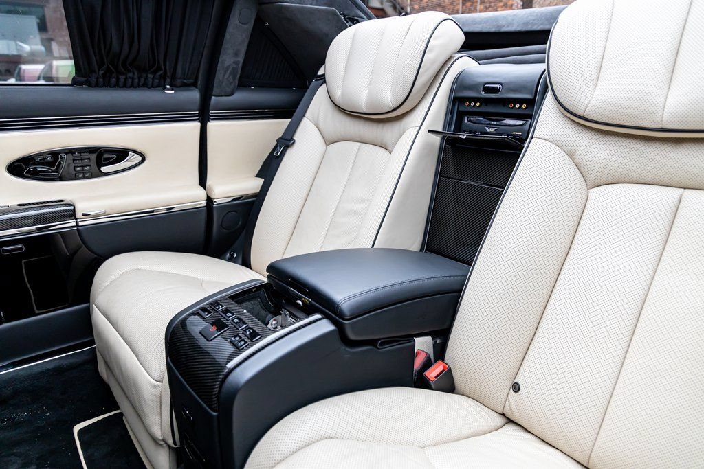 Used 2009 Maybach 62 S RWD image 65