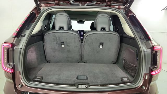 New 2026 Volvo EX90 Ultra AWD/4WD image 39