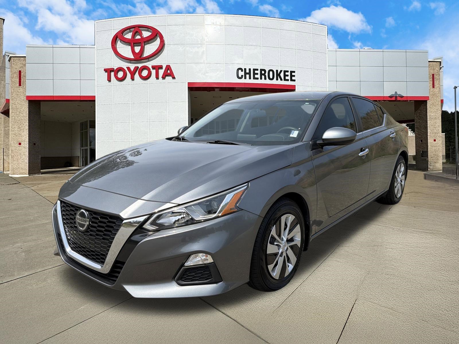 Used 2019 Nissan Altima 2.5 S image 1
