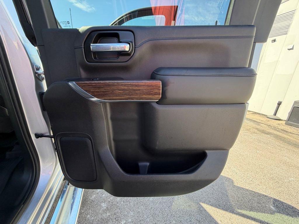 Used 2021 Chevrolet Silverado 3500 High Country image 42