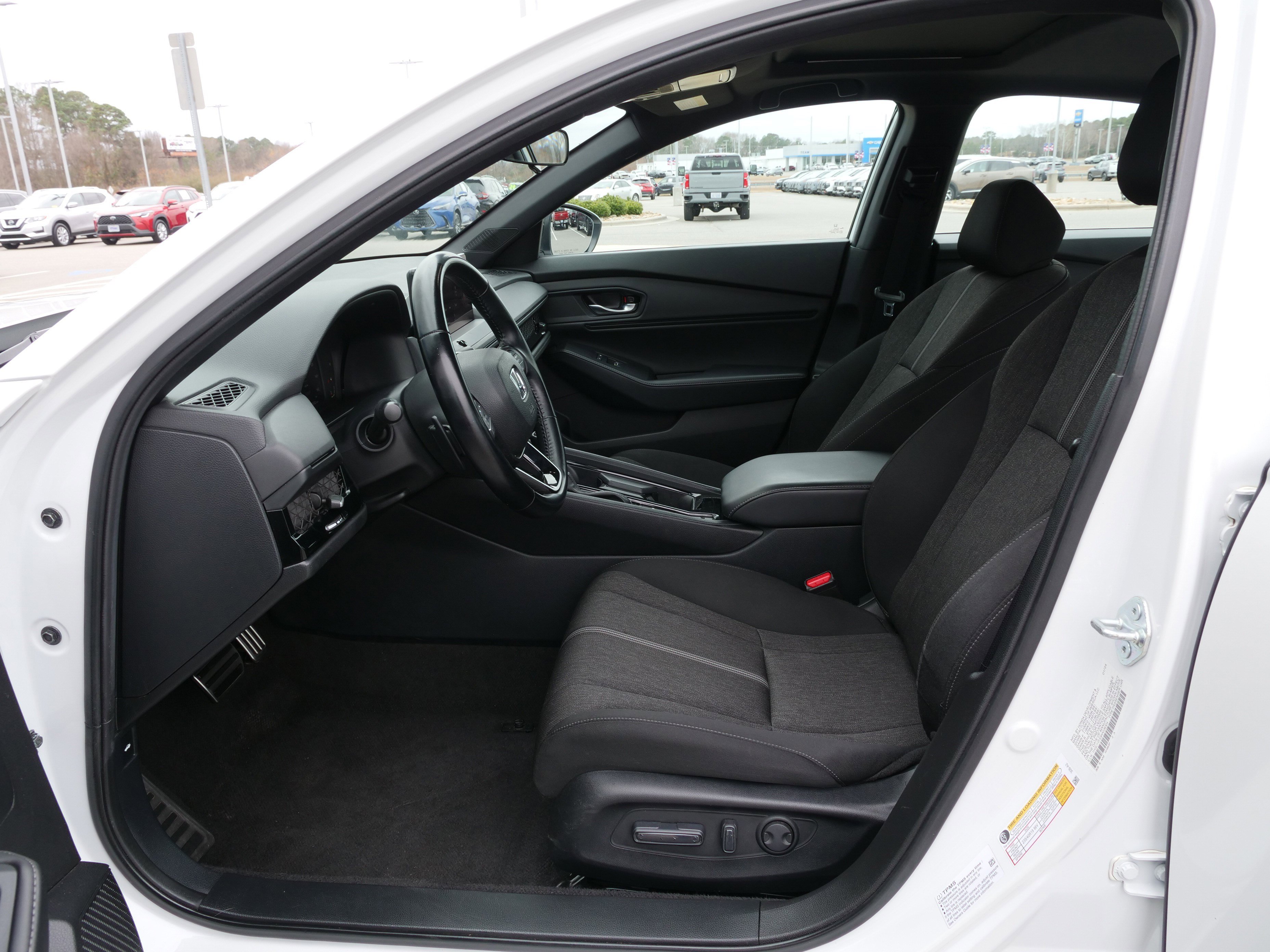 Used 2024 Honda Accord Sport image 16