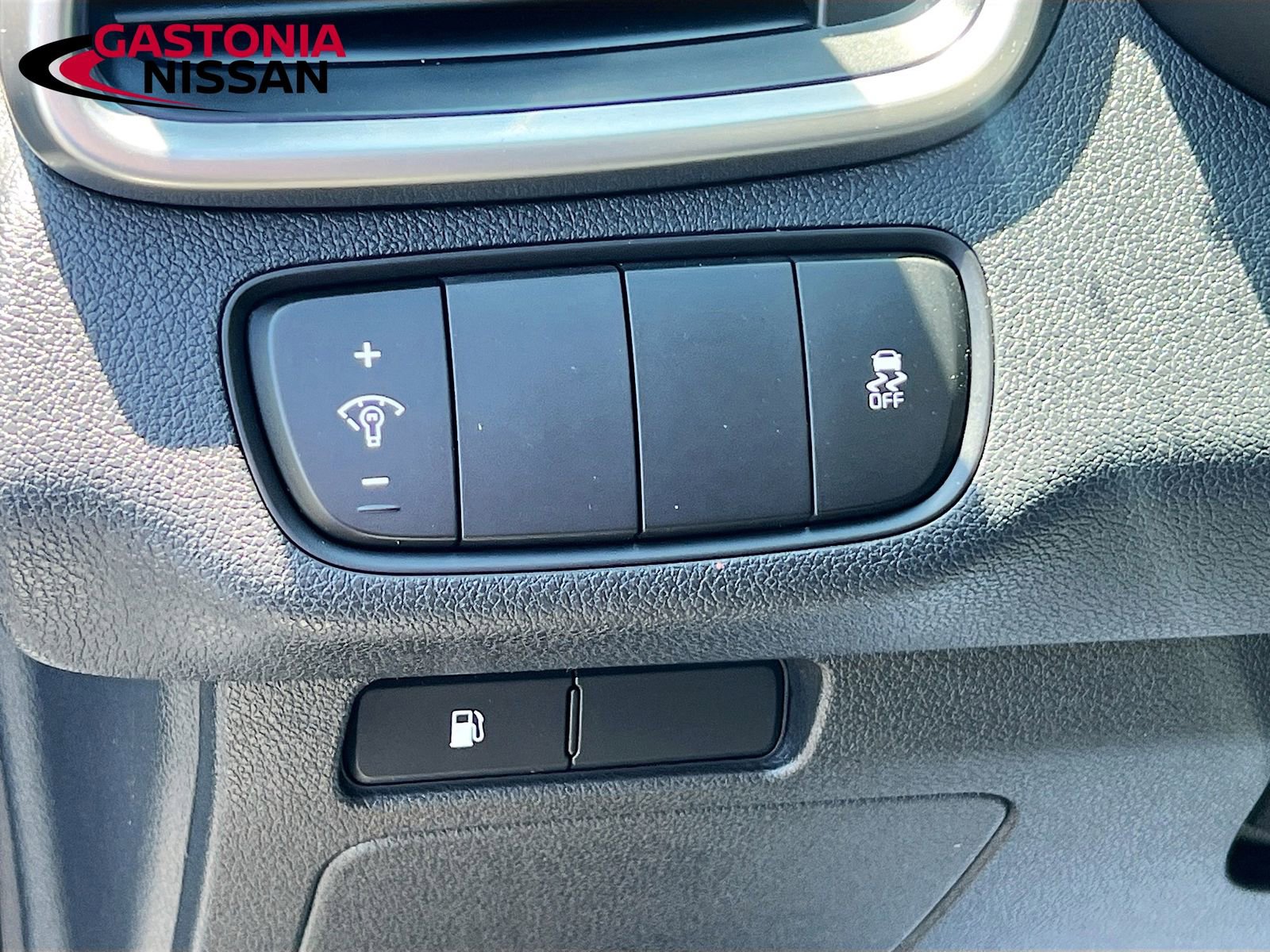 Used 2020 Kia Sorento L FWD image 13