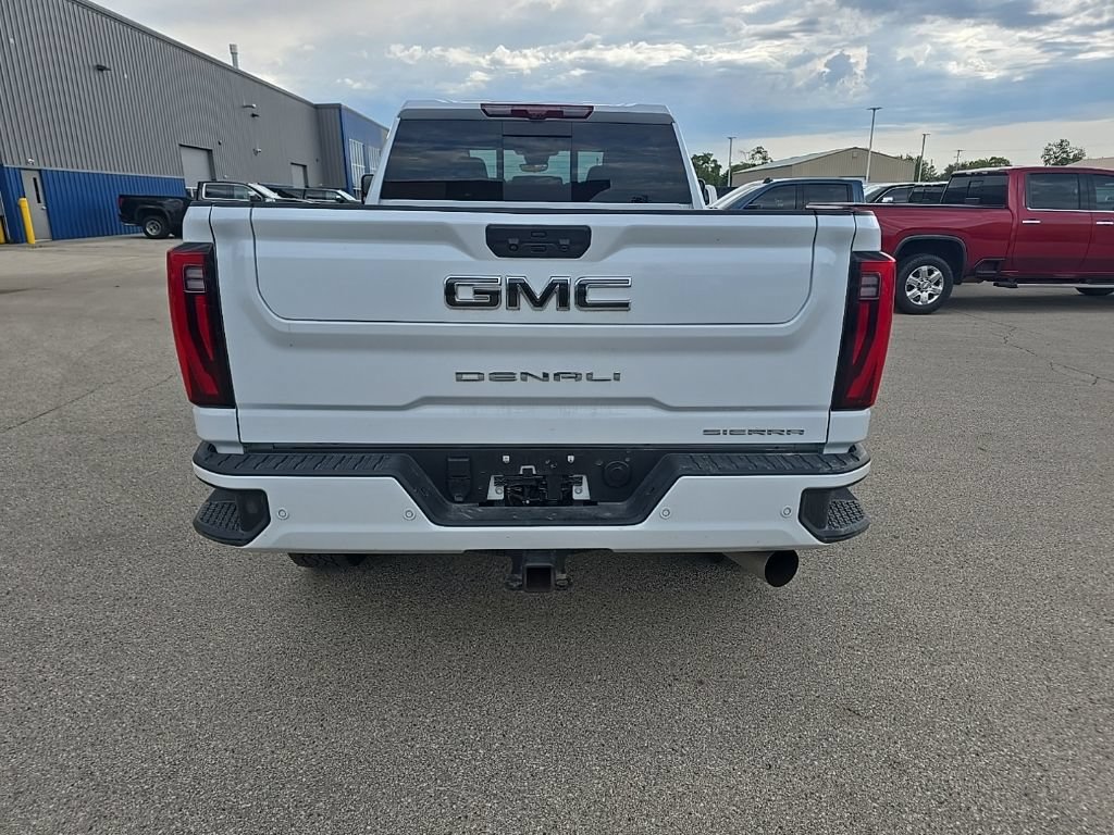 Used 2026 GMC Sierra 2500 Denali Ultimate w/ LPO, GMC Protection Package AWD/4WD image 5