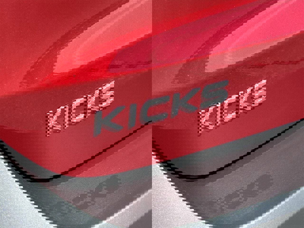 New 2026 Nissan Kicks SV image 9