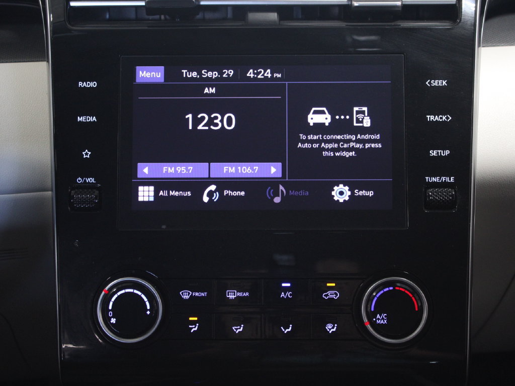 Used 2024 Hyundai Tucson SE FWD image 24