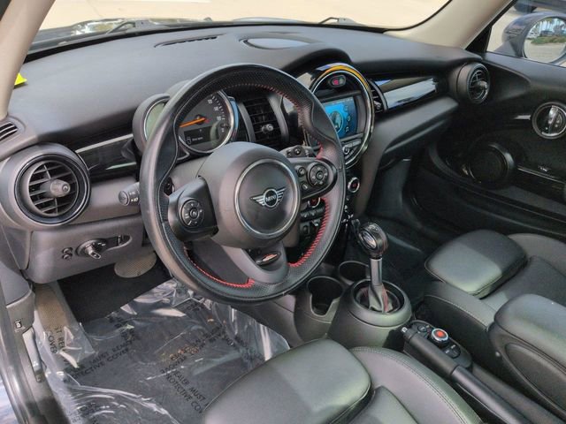 Used 2019 MINI Cooper S w/ Signature Upholstery Package image 16