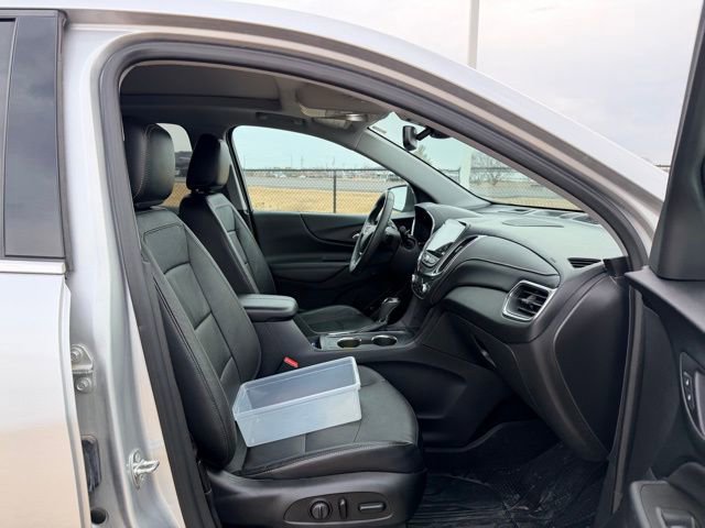 Used 2021 Chevrolet Equinox Premier image 11