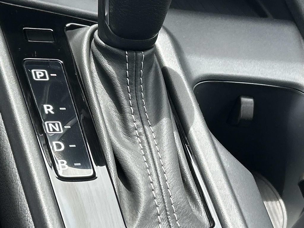 New 2026 Nissan Sentra SV w/ Floor Mat Package FWD image 30